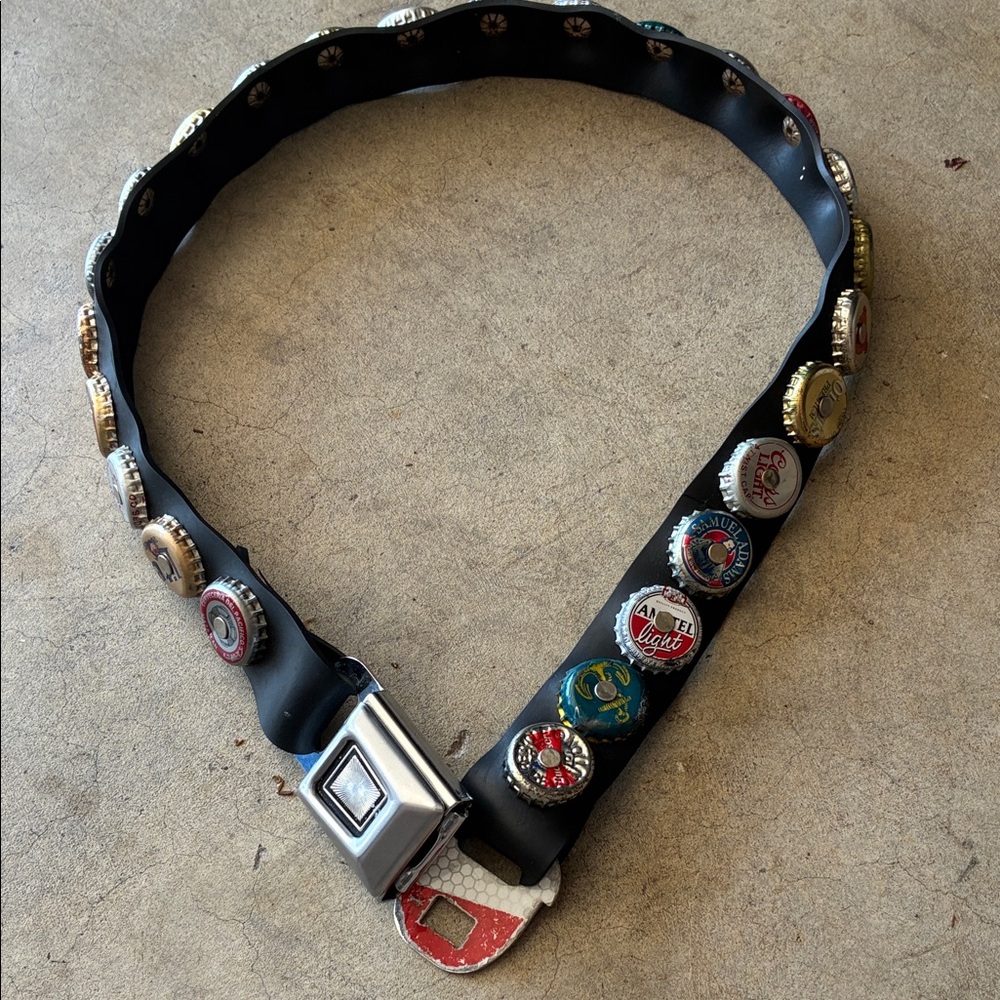 Black Bottle Cap Belt